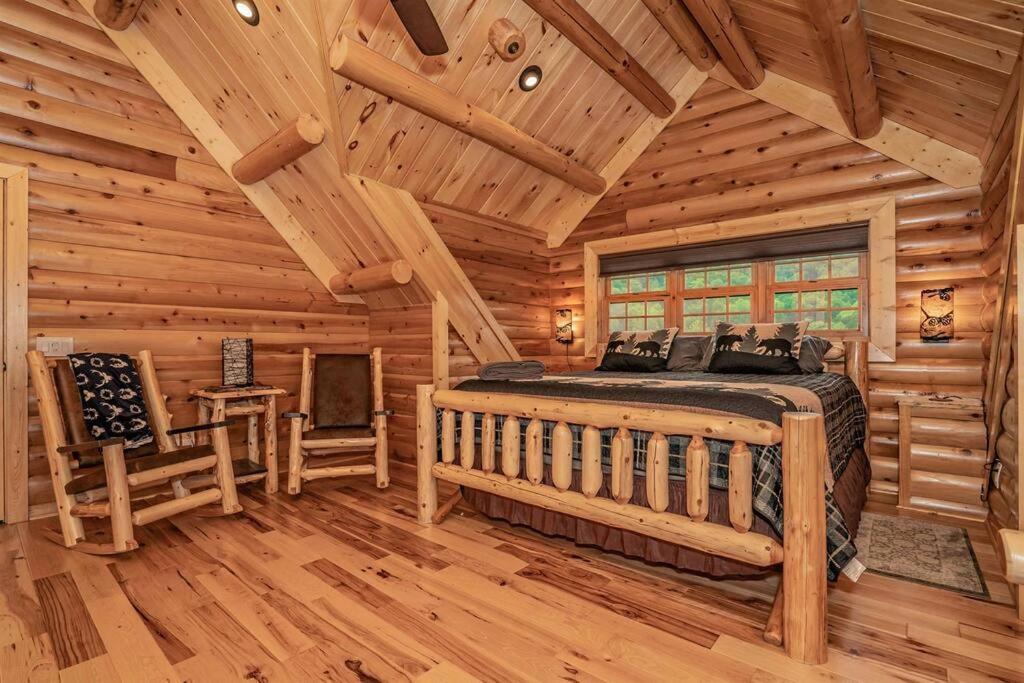 Roaring Fork Lodge Gatlinburg Exteriör bild
